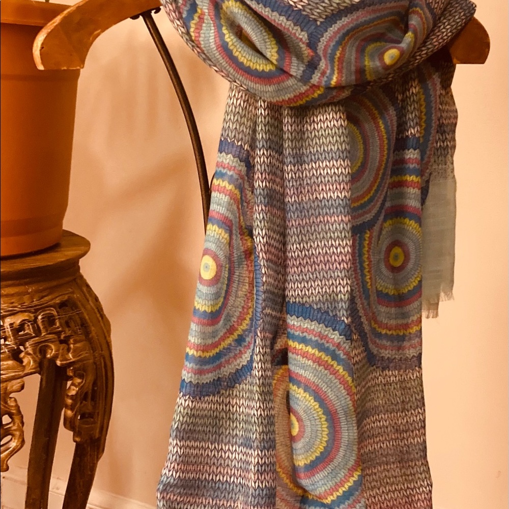 Spring Scarf - Picture 9 of 10